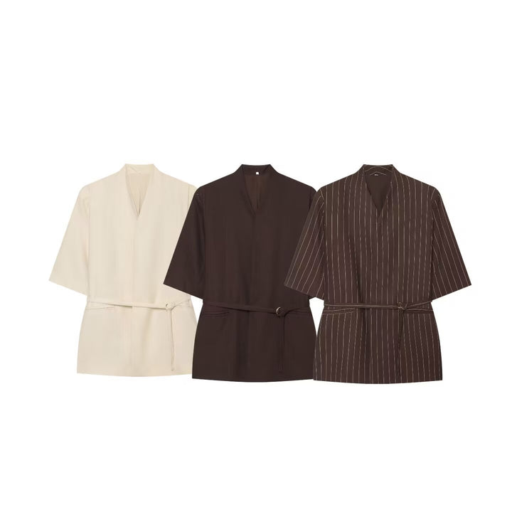 Damen Kimono-Minikleid mit Wickelgürtel und V-Ausschnitt Echo Archiv