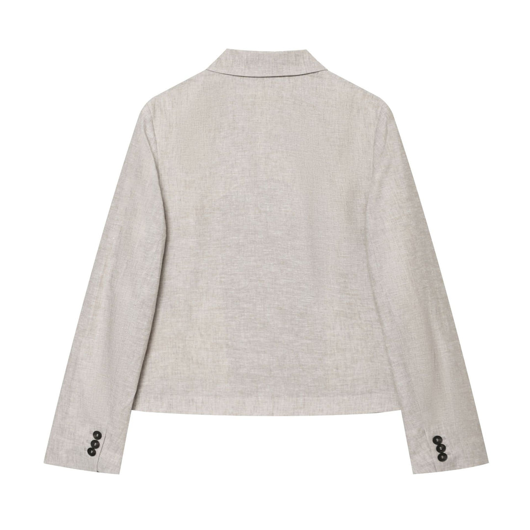 Damen cropped Leinenblazer mit fallendem Revers Mehrfachknopfleiste und aufgesetzten Pattentaschen – Célinea