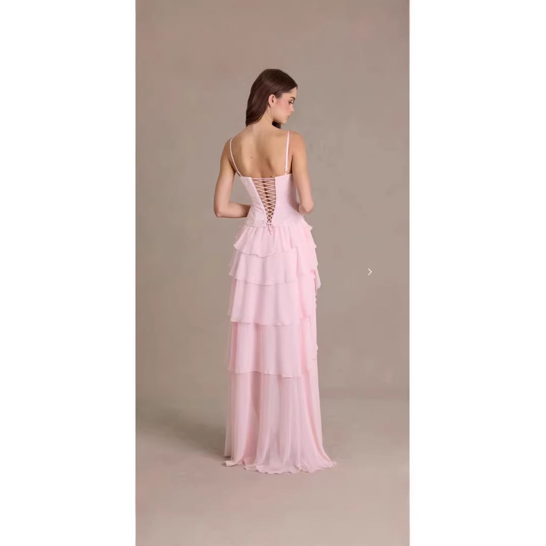 Damen verspieltes Cocktailkleid mit asymmetrischem Saum und Rüschendetails Echo Archiv