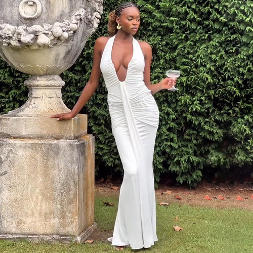Damen Elegantes Maxikleid mit tiefem Ausschnitt und raffinierten Rüschendetails Echo Archiv