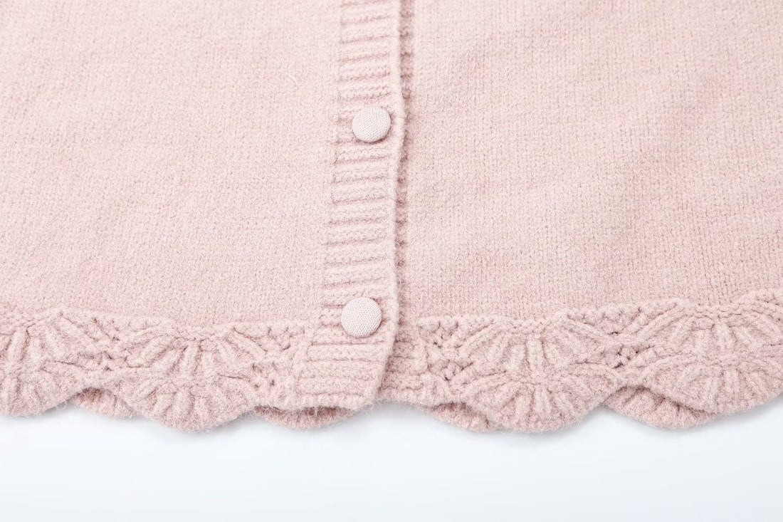 Damen Feinstrick-Cardigan mit Kapuze, Knopfleiste und gehäkelter Borte Echoarchiv
