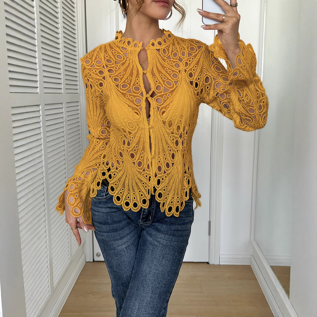 Damen nan filigrane Häkelspitzen-Bluse mit Stehkragen, Zierknopfleiste und gewelltem Saum Echo Archiv