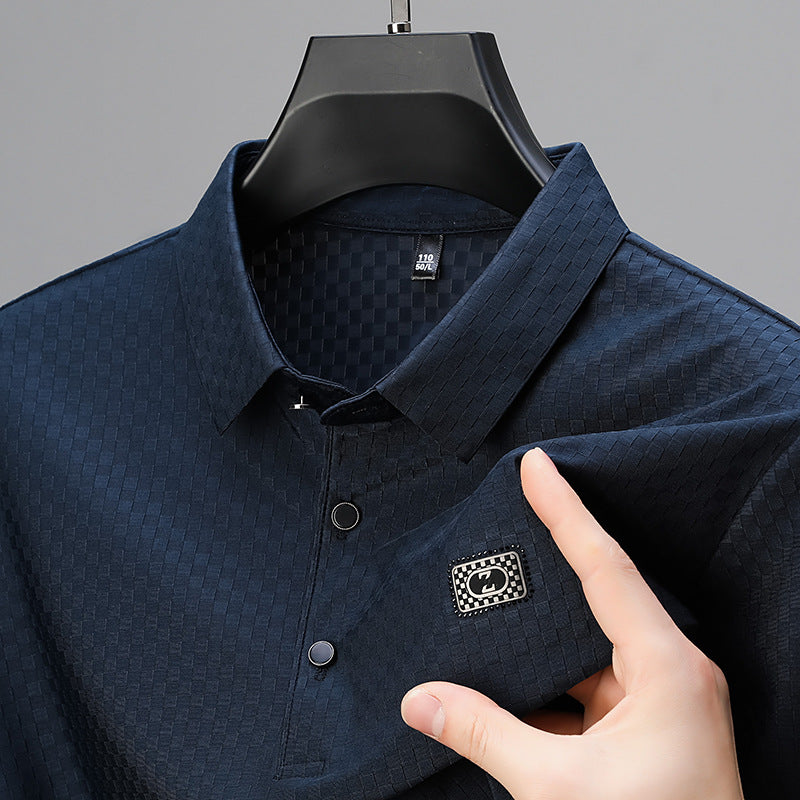 Herren elegantes Poloshirt mit strukturierter Oberfläche und praktischen Details Echoarchiv