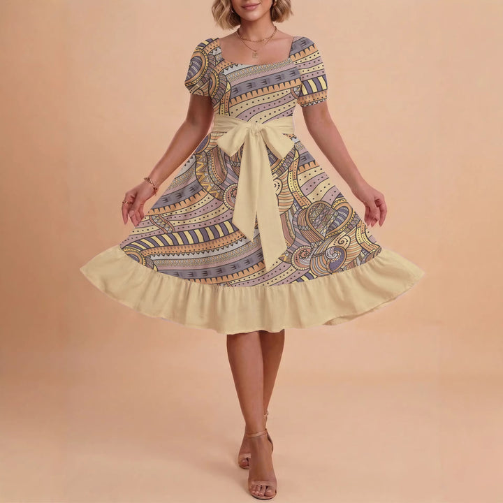 Damen elegantes Maxikleid mit floralem Design und Taillengürtel Echo Archiv