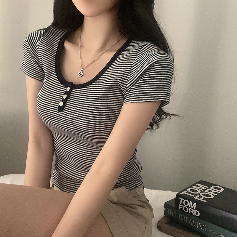 Damen modisches Kurzarmshirt mit Rundhalsausschnitt und Strukturdetails Echo Archiv