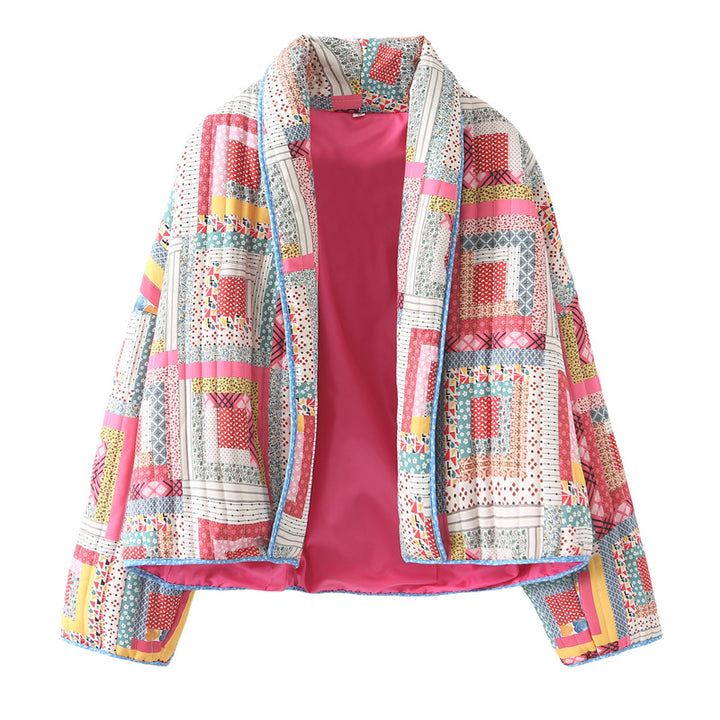 Damen nan gesteppte Cropped Patchworkjacke mit Schalkragen und kastigem Schnitt Echo Archiv