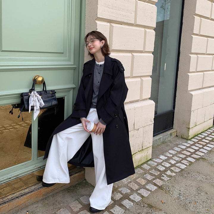 Damen Langer Trenchcoat im Oversize‑Look mit Bindegürtel und Schulterpatten Echoarchiv
