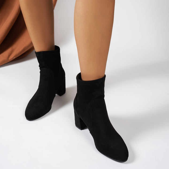 Damen Elegante Stiefeletten aus Wildleder Echo Archiv