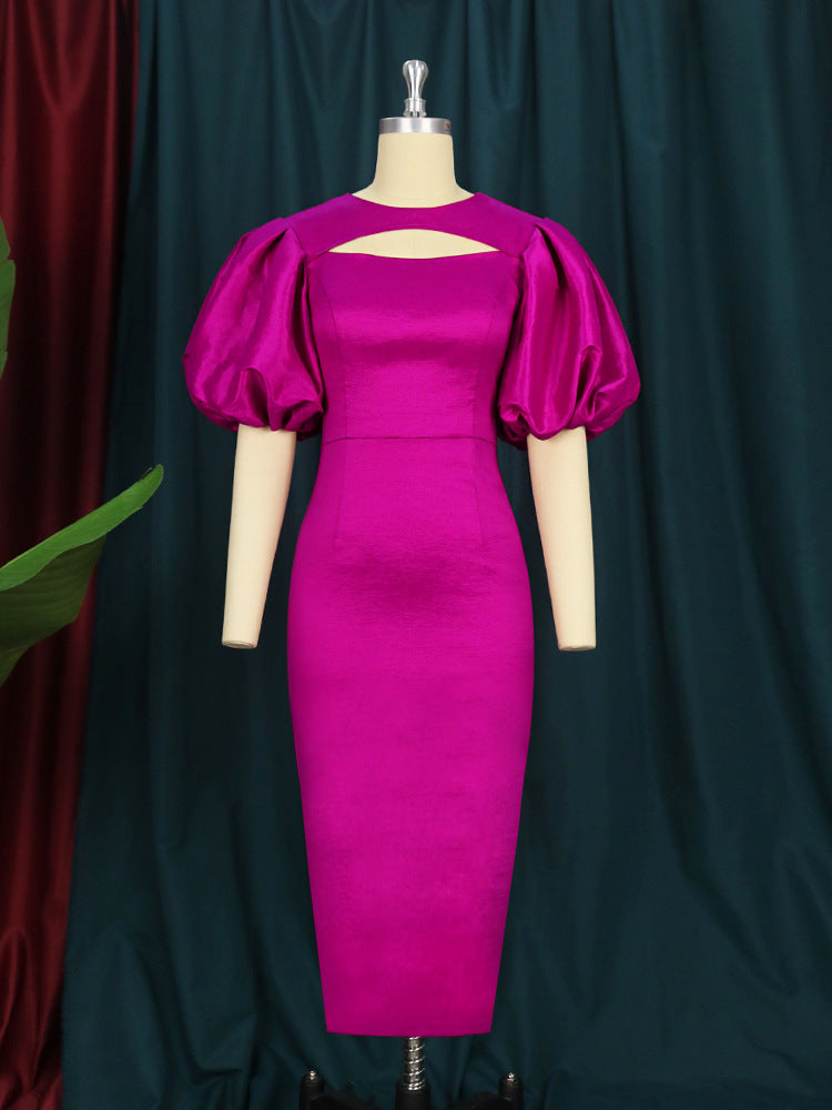 Damen figurbetontes Kleid mit Puffärmeln und Schlüssel-Ausschnitt Echo Archiv