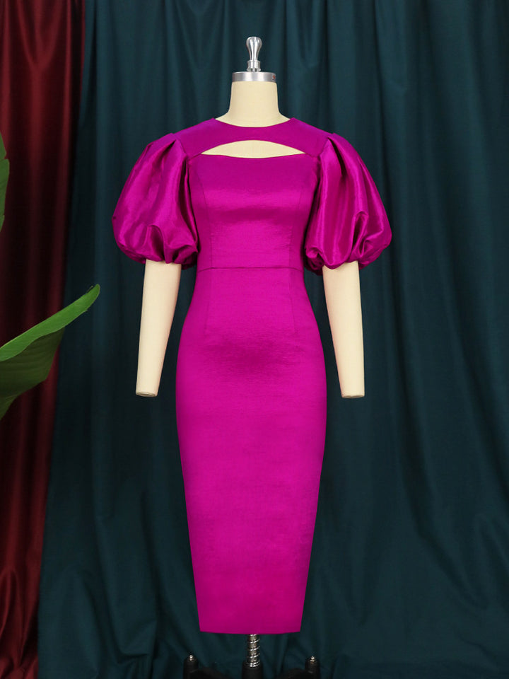 Damen figurbetontes Kleid mit Puffärmeln und Schlüssel-Ausschnitt Echo Archiv