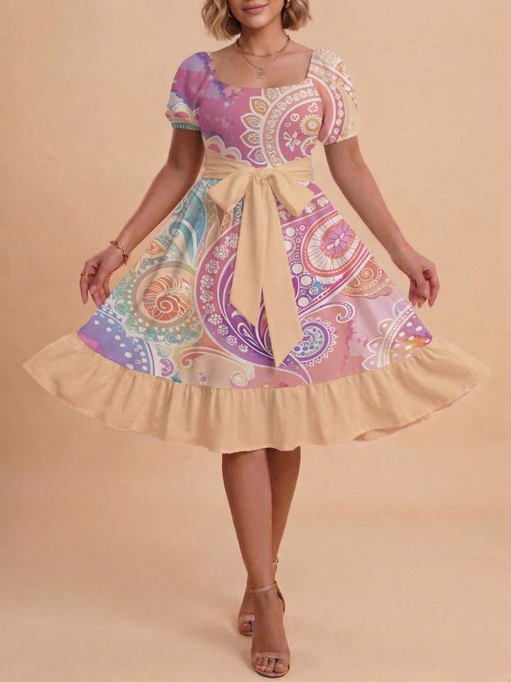 Damen modernes Blumenkleid mit elegantem Taillengürtel und asymmetrischem Saum Echo Archiv