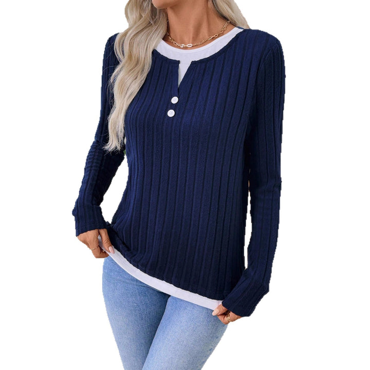 Damen Geripptes Langarm-Henley-Shirt mit Knopfleiste und Lagenoptik – Avérine