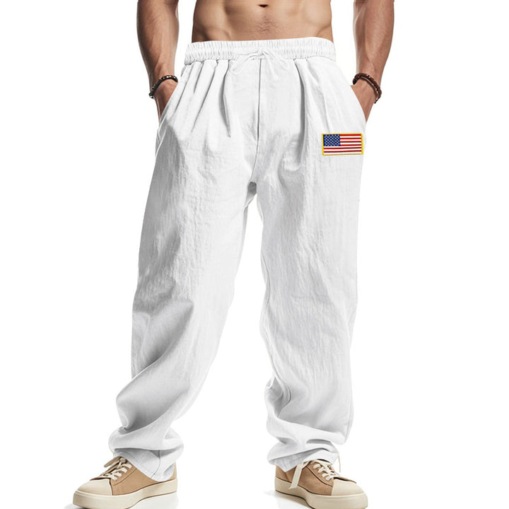 Herren Locker sitzende Freizeit-Hose im Leinen-Look mit elastischem Bund, Kordelzug & Flaggenpatch – Sorevano