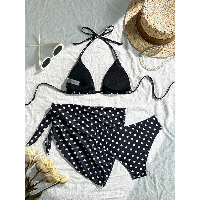 Damen Triangel-Bikini mit elegantem Wickelrock Echo Archiv