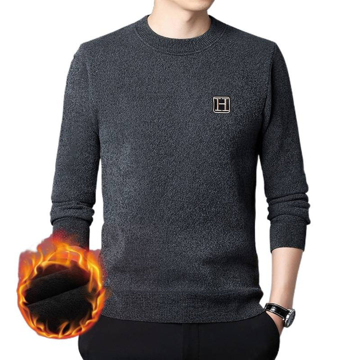 Herren Feiner Thermo-Rundhalspullover aus wärmendem Microfleece mit Slim‑Fit und Logopatch Echoarchiv