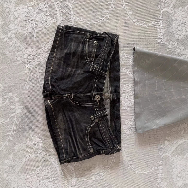 Damen Denim-Shorts mit lässigem Cut und auffälligen Nähte Echo Archiv