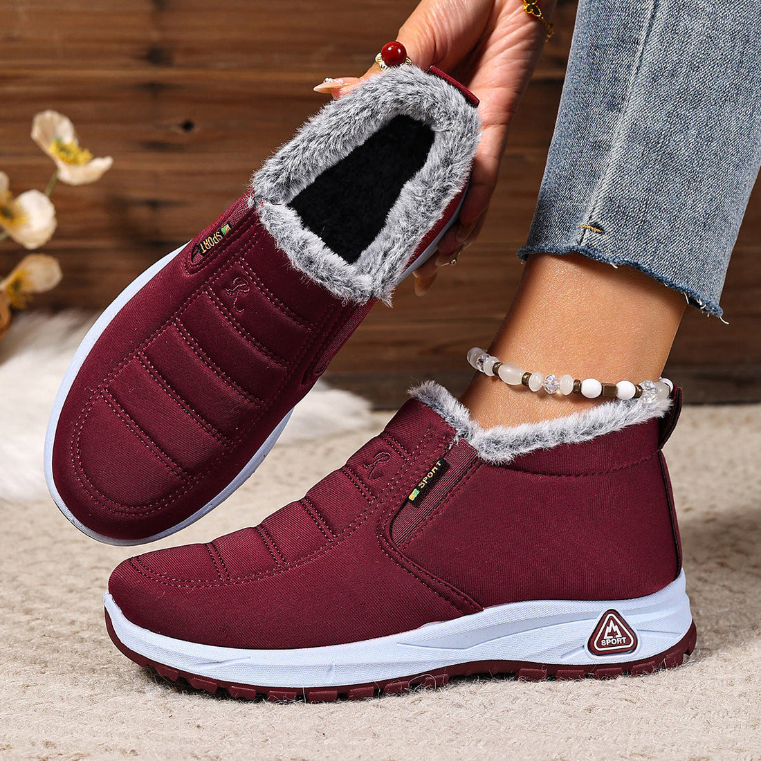 Damen Winter Slip-On Sneaker | Warmes Futter & Rutschfeste Sohle | Große Größen – Lioré