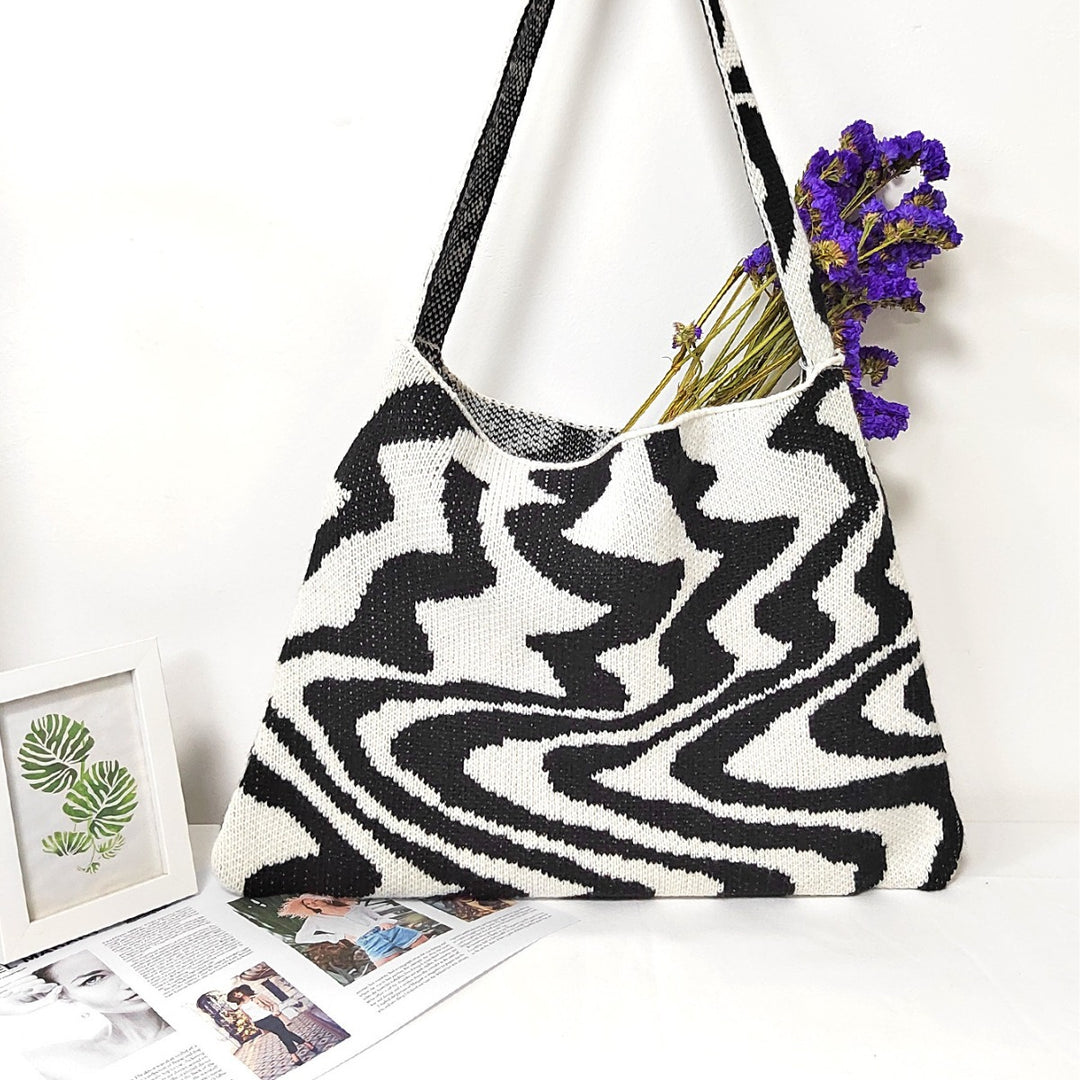 Damen Tasche mit geometrischem Muster Echo Archiv
