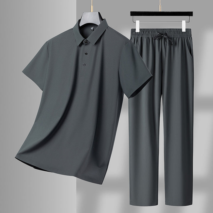 Herren Poloshirt und Sporthose Set Echoarchiv