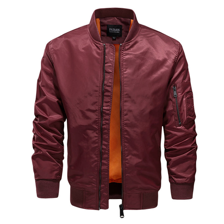 Herren Leichter Nylon‑Bomber mit kontrastierendem Futter und Ärmeltasche Echo Archiv