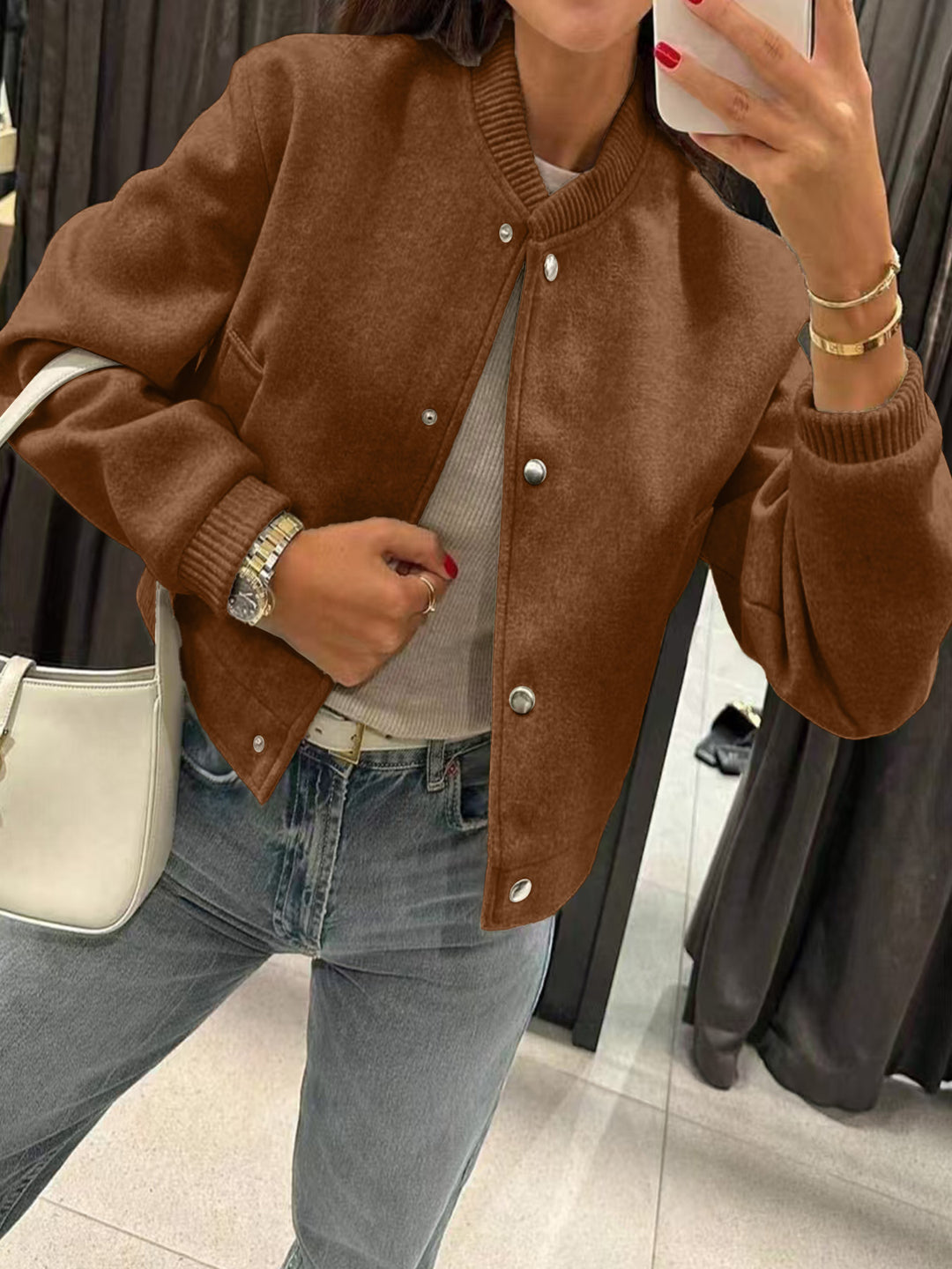 Damen Kurzjacke im Bomberstil aus Teddyfleece mit Rippbündchen – Avenza