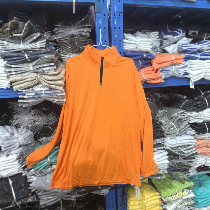 Herren funktioneller Pullover mit kurzem Reißverschluss und sportlichem Schnitt Echoarchiv