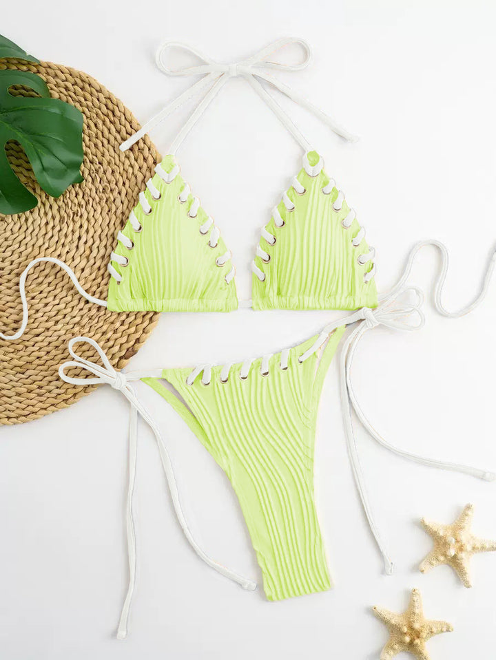 Damen Triangel-Bikini mit raffinierten Schnürdetails und moderner Rippstruktur Echo Archiv