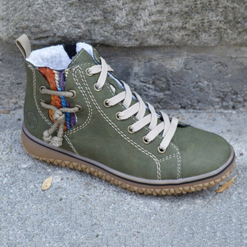 Damen High-Top Sneaker-Boot mit seitlichem Reißverschluss, dekorativem Knöchelriemen und profilierter Gummisohle Echo Archiv