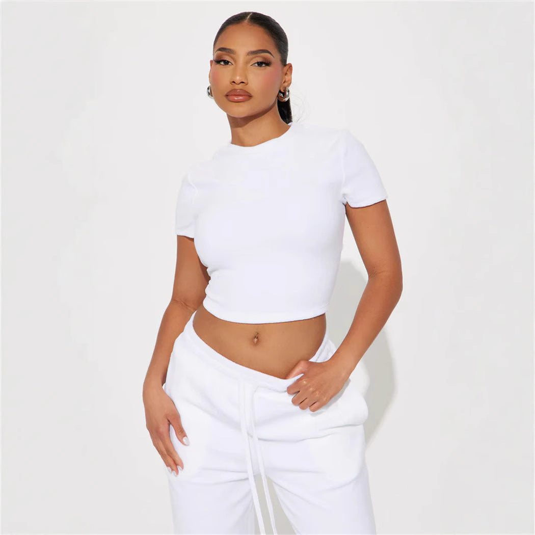 Damen Velours-Hausanzug mit bauchfreiem Shirt und weit geschnittener taillenhoher Jogginghose – Élanora