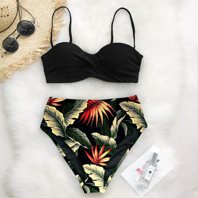 Damen Hoch tailliertes Bikini-Set mit floralem Oberteil Echo Archiv