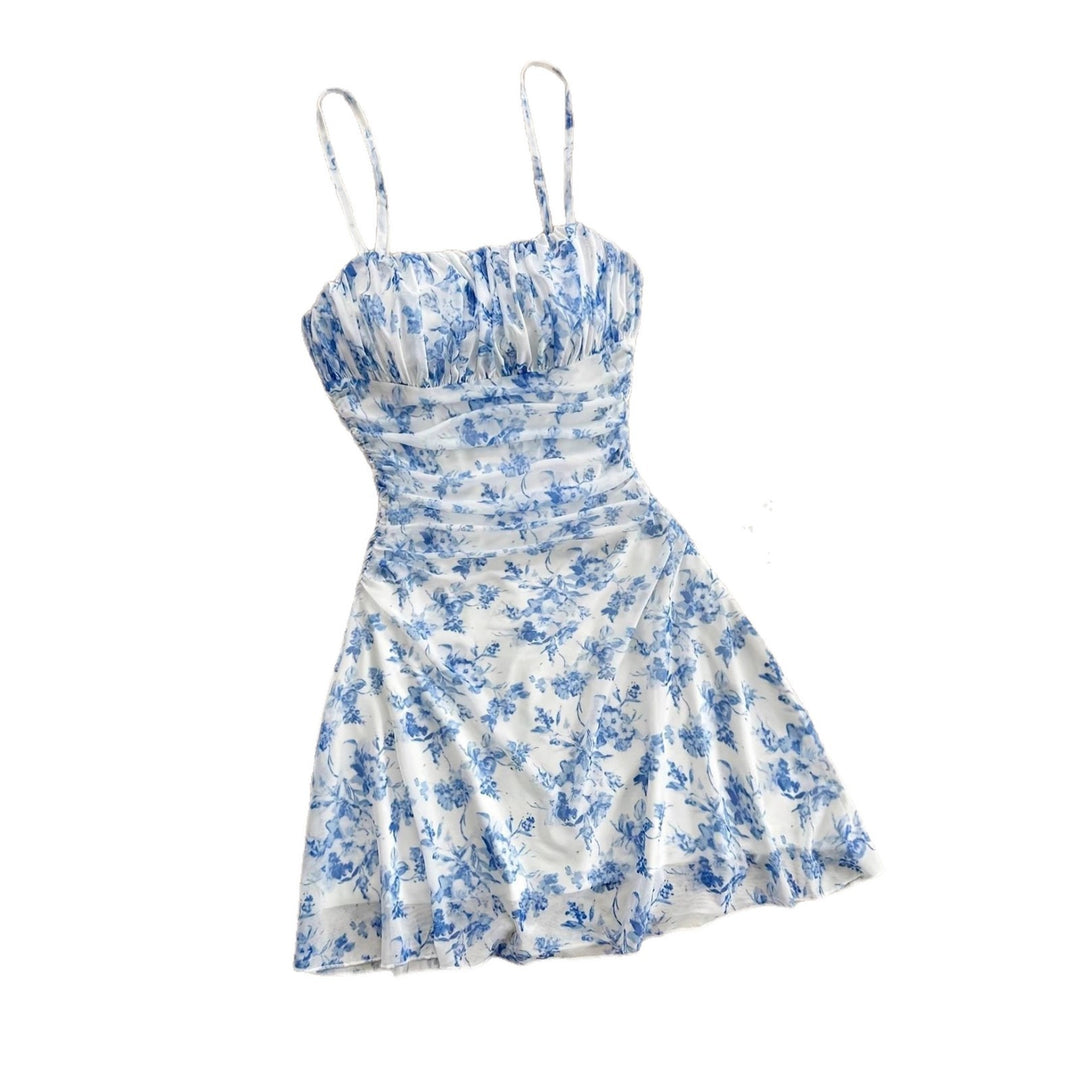 Damen Sommerliches Blumenkleid mit Spaghetti-Trägern und Raffungen Echo Archiv