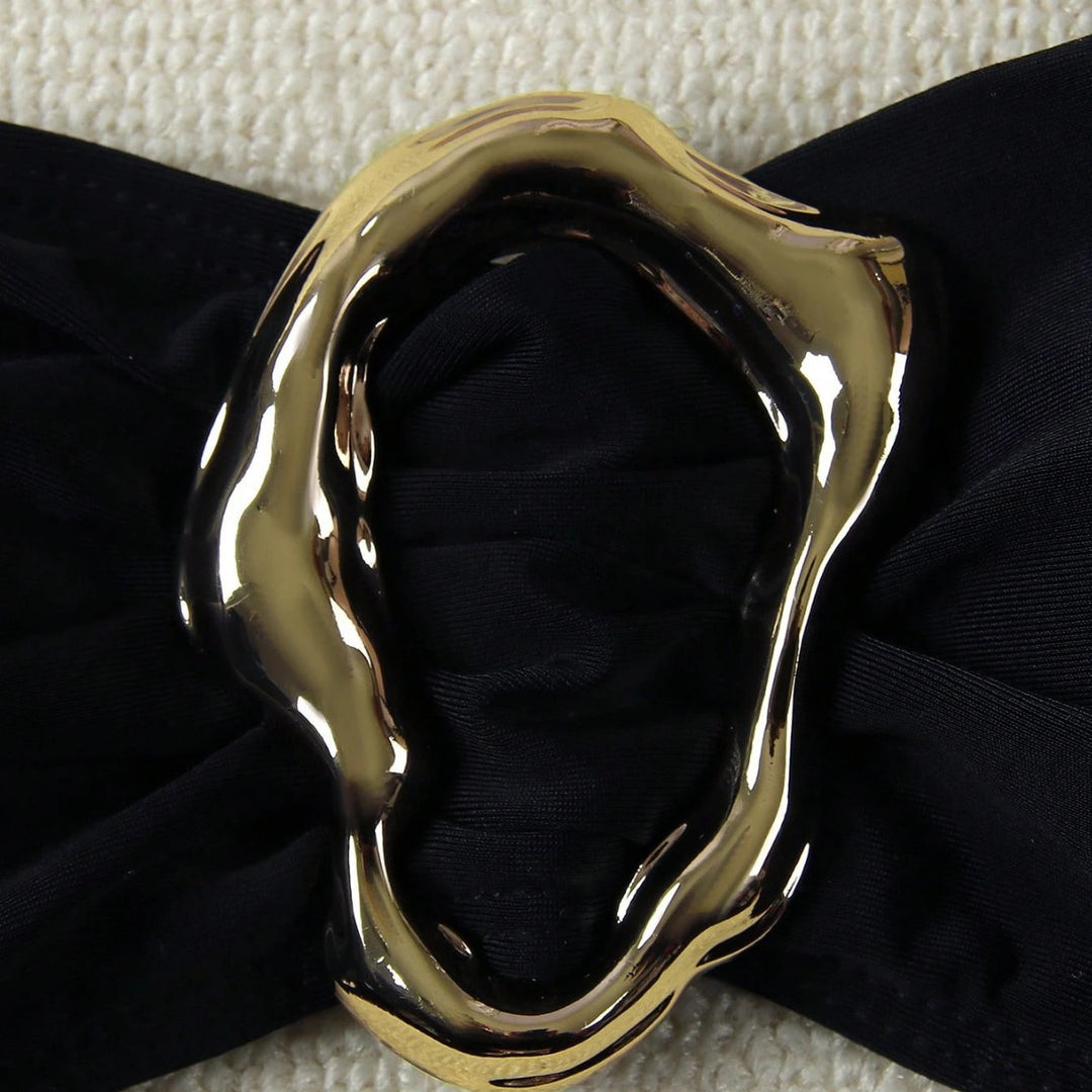 Damen Bikini mit modischem Knotendesign und elegantem Goldakzent Echo Archiv