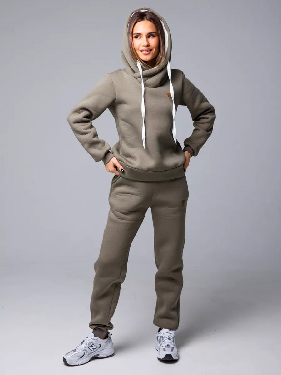Damen Loungewear-Set mit Schalkragen-Hoodie und taillierter Jogginghose – Élanora