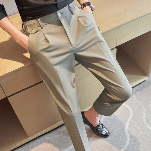 Herren elegante Anzughose mit modernem Schnitt und praktischen Taschen Echoarchiv