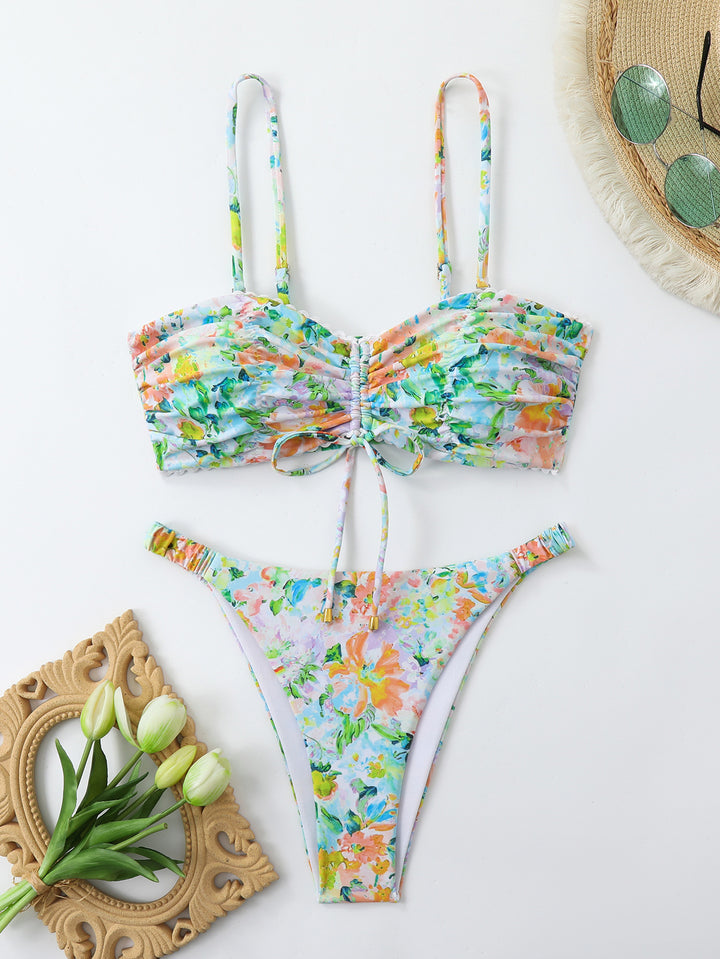 Damen Bikini-Set mit gerafftem Oberteil und hoch taillierten Hosen Echo Archiv