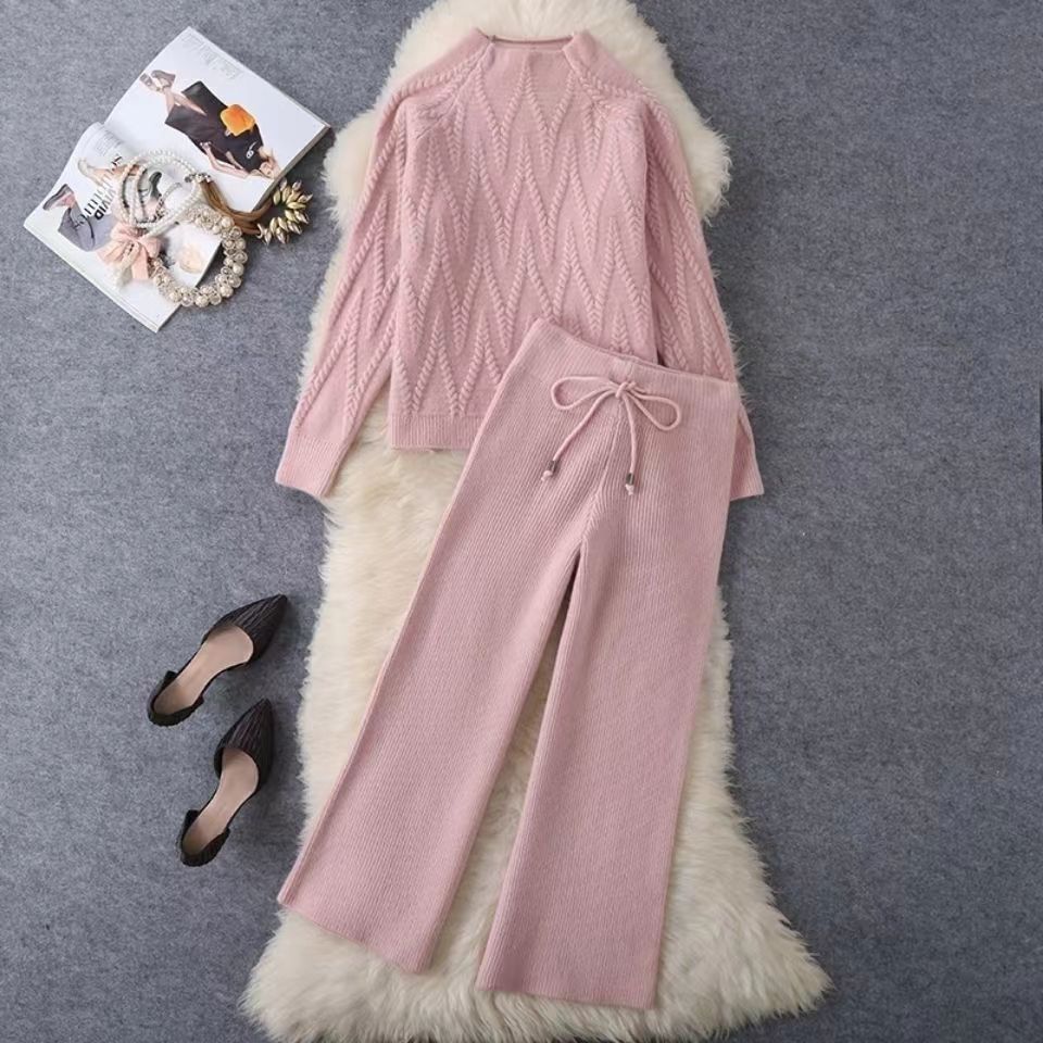 Damen Elegantes Strickoberteil und Hosen-Set Echo Archiv