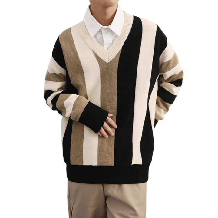 Stylischer grob gestrickter Pullover für Herren mit V-Ausschnitt Echo Archive