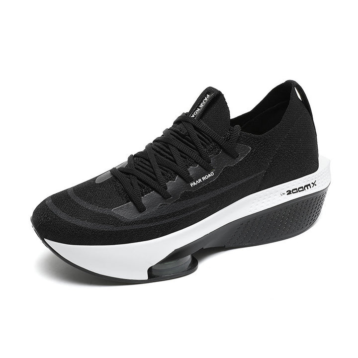 Herren Performance-Laufschuh mit Strickobermaterial und sichtbarer Luftkammer Echoarchiv