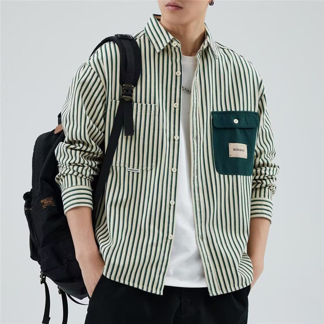 Herren Gestreiftes Overshirt im Workwear-Stil mit kontrastierter Brusttasche Echoarchiv