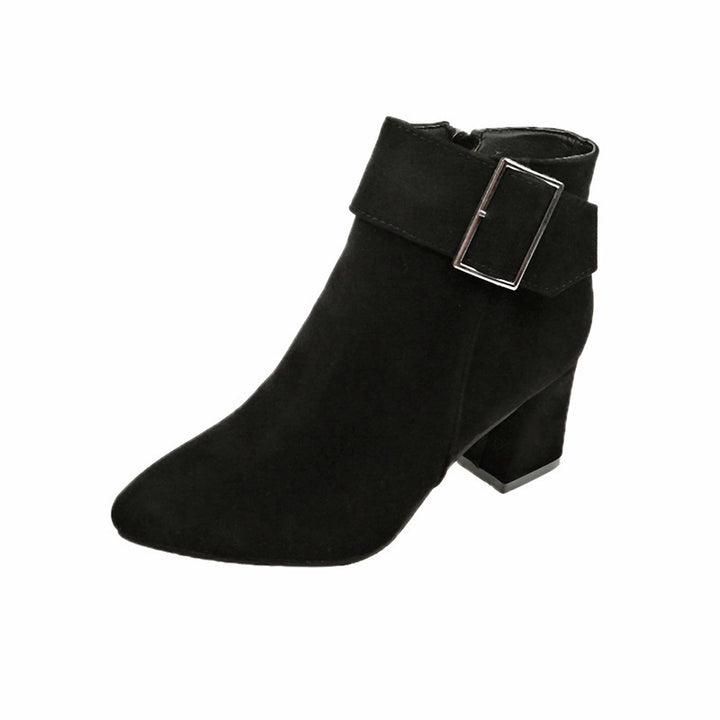 Damen nan elegante Wildlederoptik Stiefelette mit mittelhohem Blockabsatz und breitem Schnallenriemen Echo Archiv