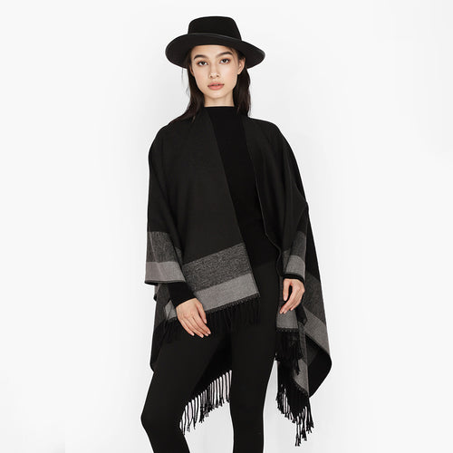 Damen Rechteckiger Wollmix-Poncho-Überwurf mit offener Front und feinem Fransensaum – Avérine