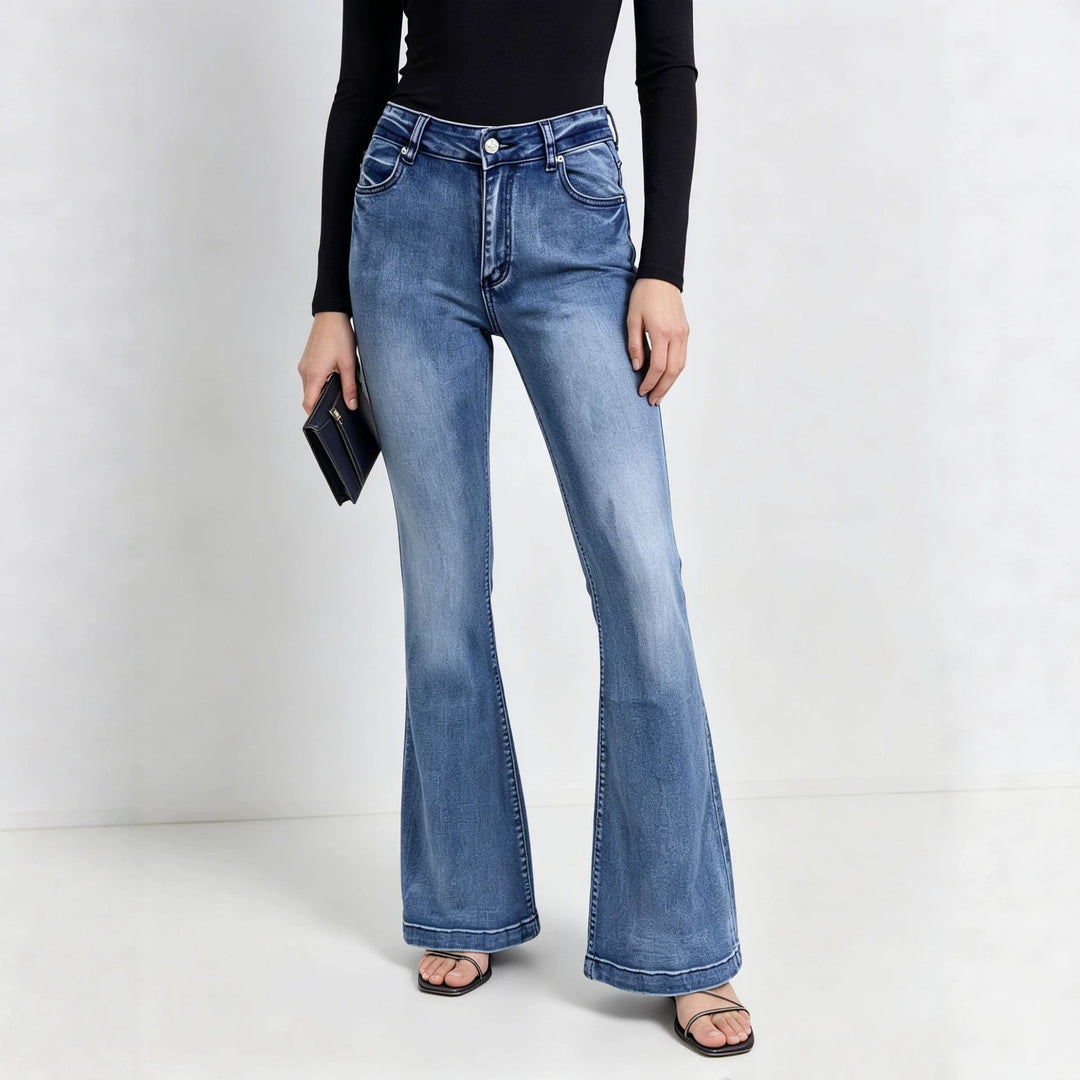 Damen nan High-Waist Flared-Jeans mit taillierendem Bund und weitem Schlag Echo Archiv