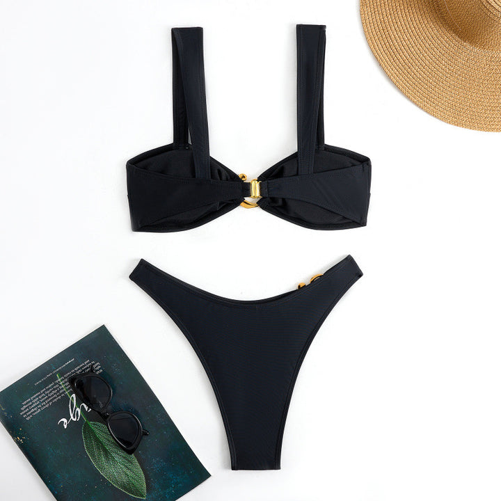 Damen Bikini-Set mit breiten Trägern und modischem Golddetail Echo Archiv