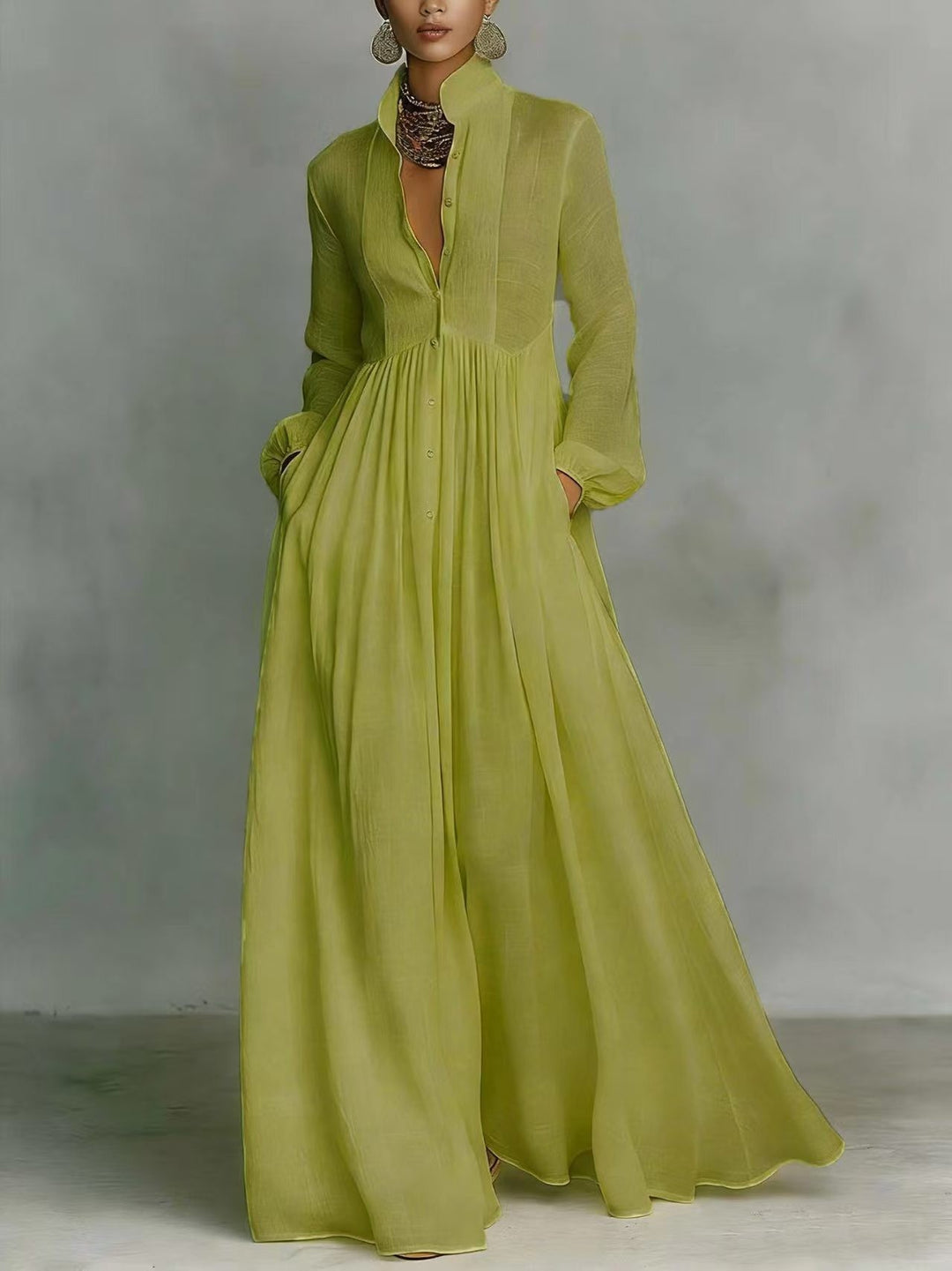 Damen Maxikleid mit Stehkragen, Knopfleiste und seitlichen Taschen Echoarchiv