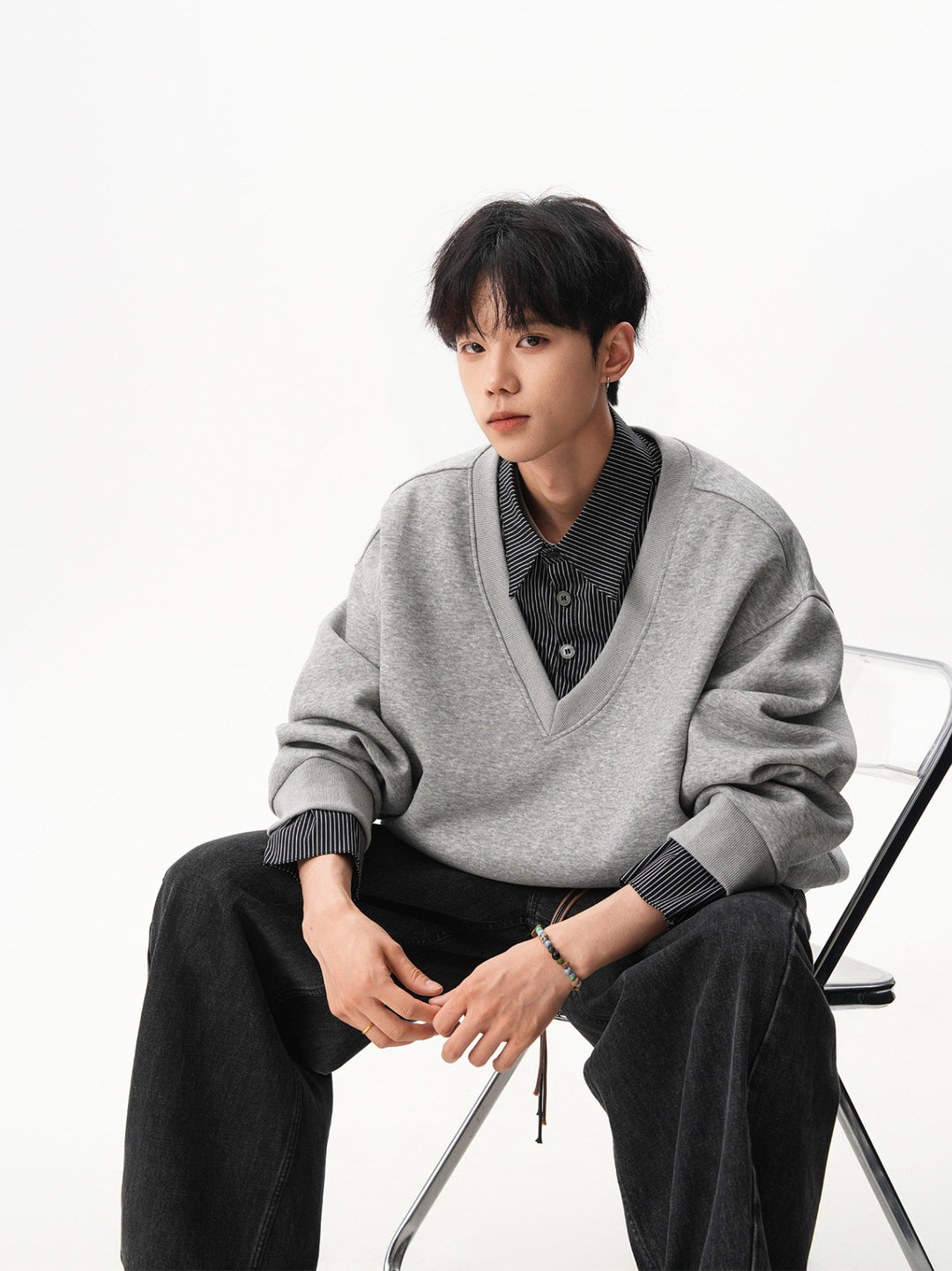 Herren Lässiger V-Neck Pullover Echoarchiv