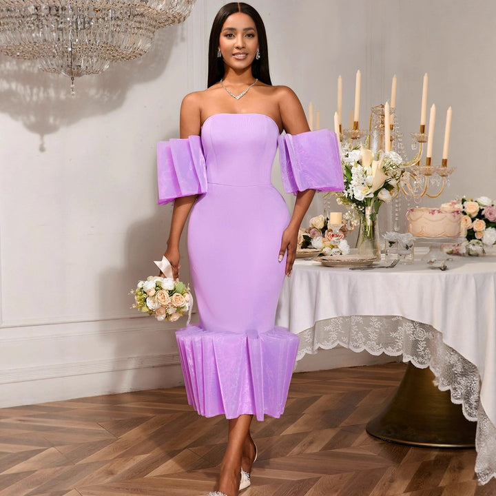 Damen Elegantes Kleid mit voluminösen Rüschenärmeln Echo Archiv