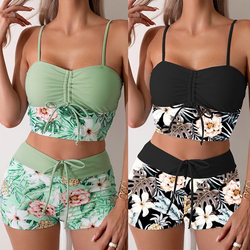 Damen Bikini-Set mit Raffung und edlem Blumendruck Echoarchiv