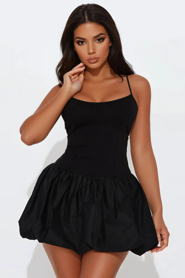 Damen Minikleid mit doppeltem Rüschensaum und Spaghettiträgern Echo Archiv