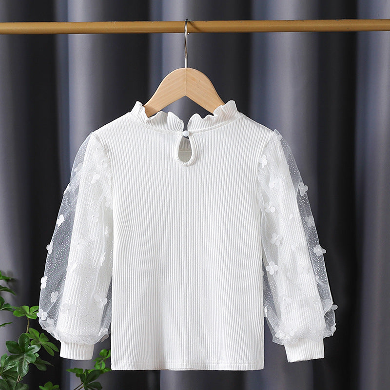 Mädchen Rüschenbluse mit floralen Applikationen und transparenten Ärmeln Echo Archiv