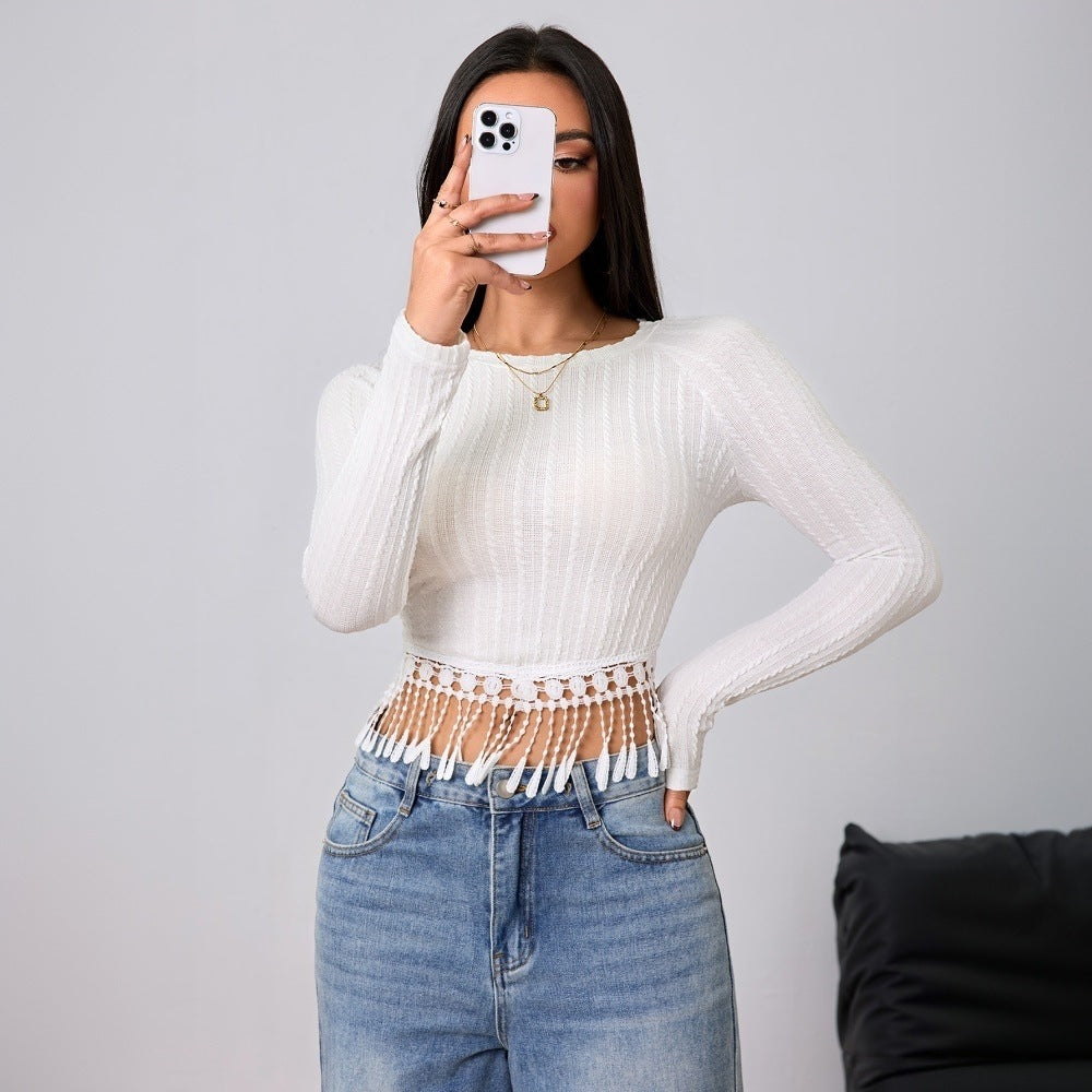 Damen gehäkeltes Crop-Longsleeve mit Fransen-Bordüre und Rippstruktur – Avérine